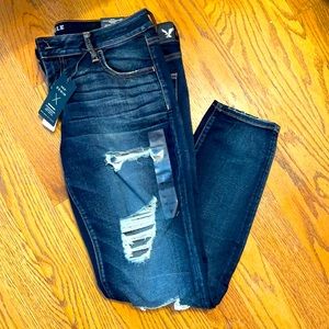 NWT American Eagle Ripped Leggings